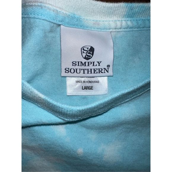 Simply Southern Sandy Toes Sun-kissed Nose Bleached Tee - Picture 4 of 4